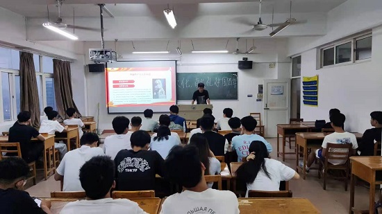 说明: C:\Users\Administrator\Desktop\XK星空开展感悟红色精神献礼建团百年主题团日活动2022.5.9\XK星空开展感悟红色精神献礼建团百年主题团日活动2022.5.9\1.jpg