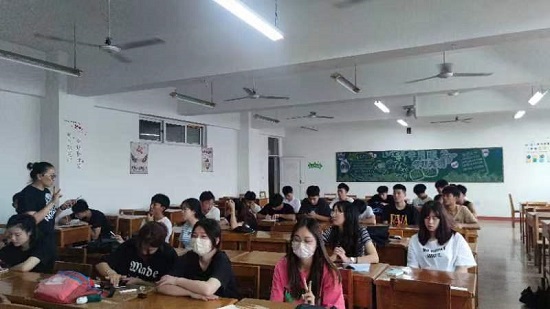 说明: C:\Users\Administrator\Desktop\XK星空开展大学生诚信教育活动2022.6.14\XK星空开展大学生诚信教育活动2022.6.14\2.jpg