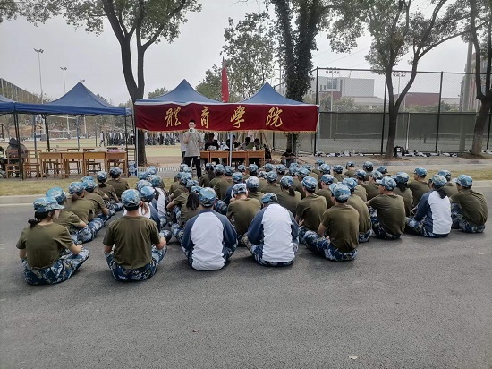 说明: C:\Users\Administrator\Desktop\XK星空2022级新生军训圆满结束2022.10.8\XK星空2022级新生军训圆满结束2022.10.8\1.jpg