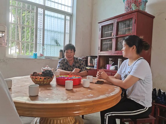 说明: C:\Users\Administrator\Desktop\XK星空开展2022年暑期经济困难学生家庭走访活动2022.7.1\XK星空开展2022年暑期经济困难学生家庭走访活动2022.7.1\2.jpg