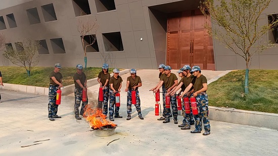 说明: C:\Users\Administrator\Desktop\XK星空2022级新生军训圆满结束2022.10.8\XK星空2022级新生军训圆满结束2022.10.8\4.jpg