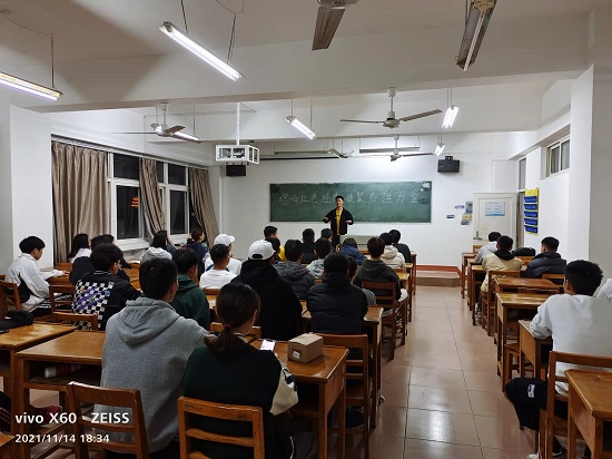 说明: C:\Users\Administrator\Desktop\XK星空开展“唱响红色经典 凝聚奋进力量” 唱响红歌活动2021.11.16\XK星空开展“唱响红色经典 凝聚奋进力量” 唱响红歌活动2021.11.16\2.jpg