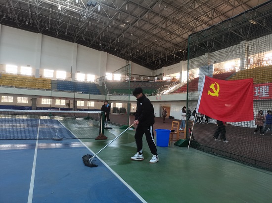 说明: C:\Users\Administrator\Desktop\XK星空开展“党旗在基层一线高高飘扬”主题党日活动\XK星空开展“党旗在基层一线高高飘扬”主题党日活动\微信图片_202112020853191.jpg