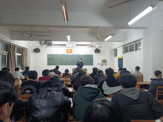 说明: C:\Users\Administrator\Desktop\XK星空开展共同抗疫主题班会2022.3.21\XK星空开展共同抗疫主题班会2022.3.21\3.jpg